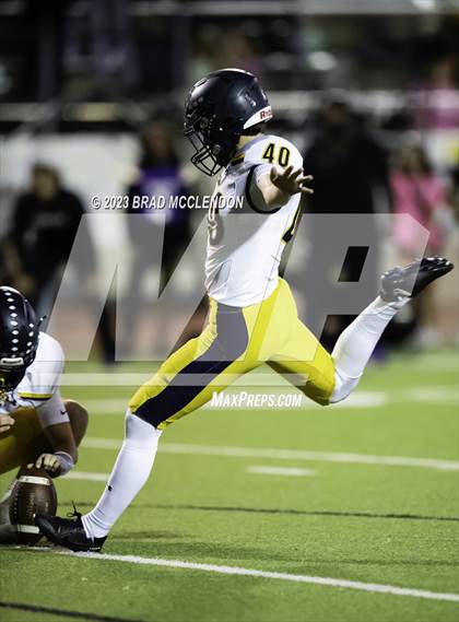 Thumbnail 1 in Highland Park vs Richardson photogallery.