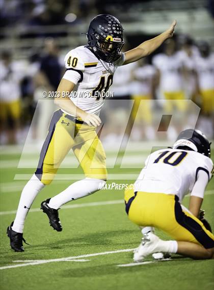 Thumbnail 2 in Highland Park vs Richardson photogallery.