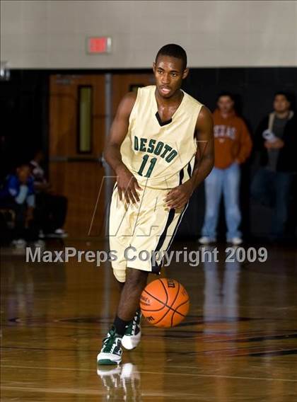 Thumbnail 3 in Dickinson vs. De Soto (McDonalds Texas Invitational) photogallery.