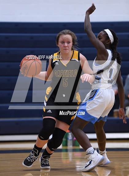 Thumbnail 2 in Garfield @ Rootstown photogallery.