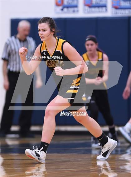 Thumbnail 1 in Garfield @ Rootstown photogallery.