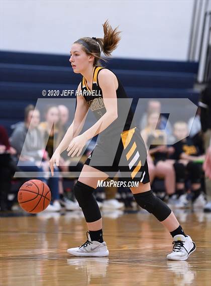 Thumbnail 1 in Garfield @ Rootstown photogallery.