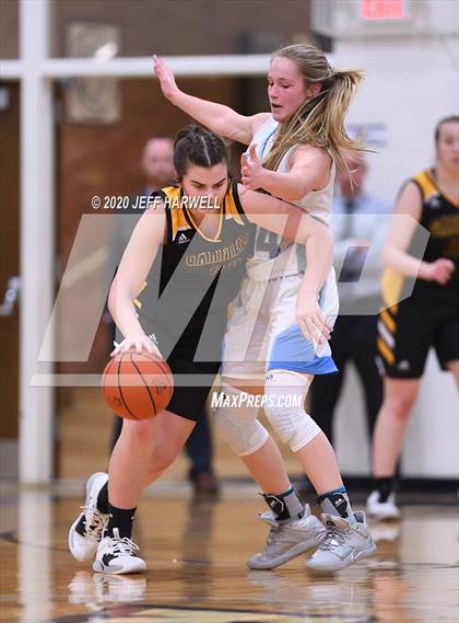 Thumbnail 1 in Garfield @ Rootstown photogallery.