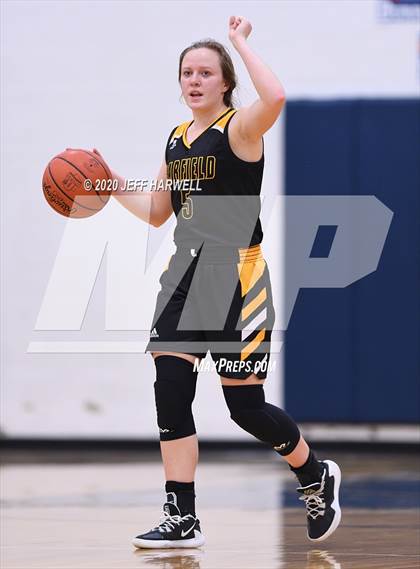 Thumbnail 1 in Garfield @ Rootstown photogallery.