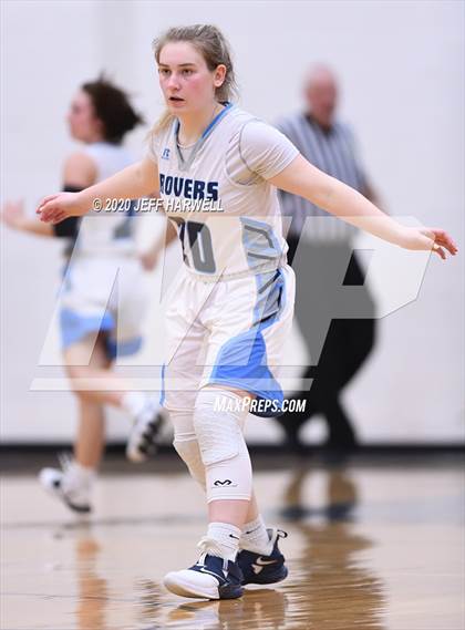Thumbnail 1 in Garfield @ Rootstown photogallery.