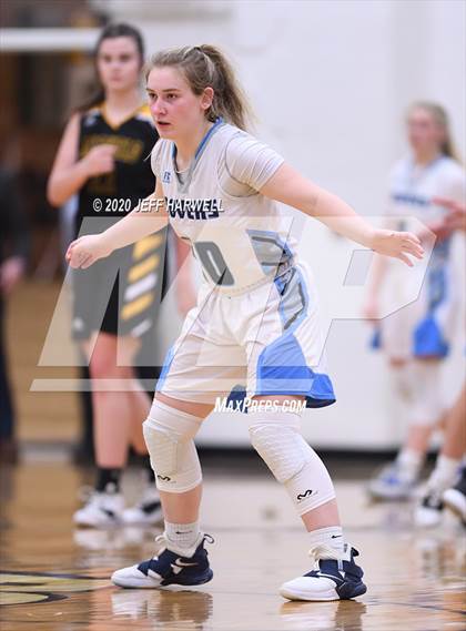 Thumbnail 3 in Garfield @ Rootstown photogallery.