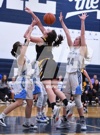 Thumbnail 2 in Garfield @ Rootstown photogallery.
