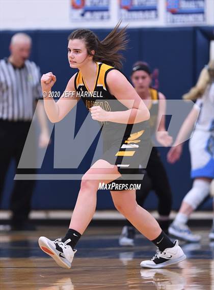 Thumbnail 3 in Garfield @ Rootstown photogallery.