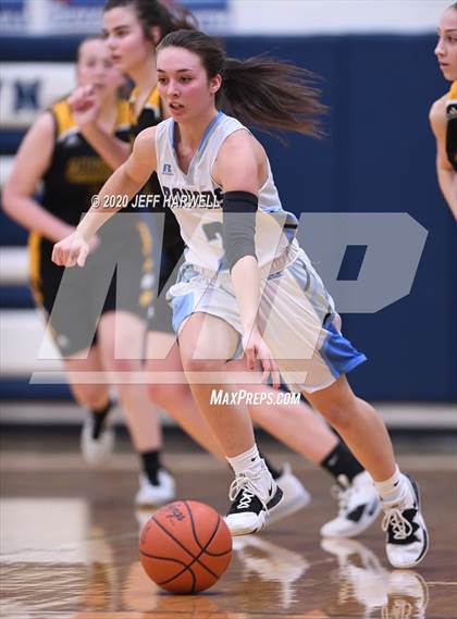 Thumbnail 2 in Garfield @ Rootstown photogallery.