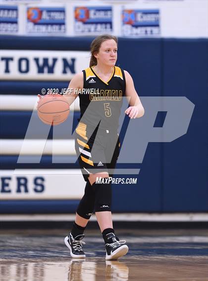 Thumbnail 2 in Garfield @ Rootstown photogallery.