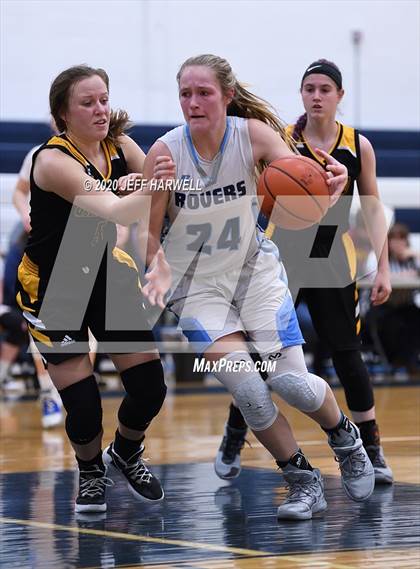 Thumbnail 3 in Garfield @ Rootstown photogallery.