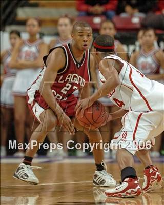 Thumbnail 2 in Laguna Creek vs. Vallejo (Section Playoffs) photogallery.