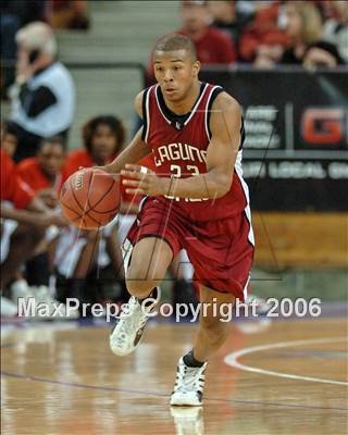 Thumbnail 2 in Laguna Creek vs. Vallejo (Section Playoffs) photogallery.