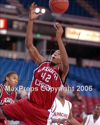 Thumbnail 2 in Laguna Creek vs. Vallejo (Section Playoffs) photogallery.