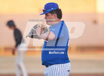 Thumbnail 2 in Clark @ South San (Scrimmage) photogallery.