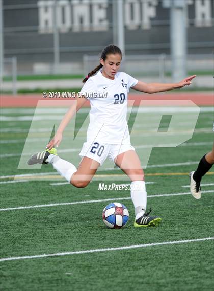 Thumbnail 2 in Apple Valley vs. Flintridge Prep (Best In The West Tournament) photogallery.