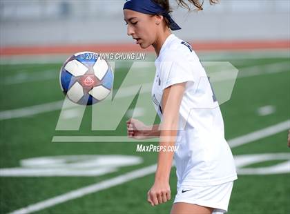 Thumbnail 2 in Apple Valley vs. Flintridge Prep (Best In The West Tournament) photogallery.