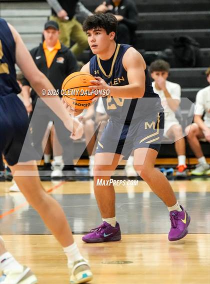 Thumbnail 3 in Mullen @ Lakewood photogallery.