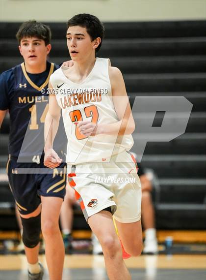 Thumbnail 1 in Mullen @ Lakewood photogallery.