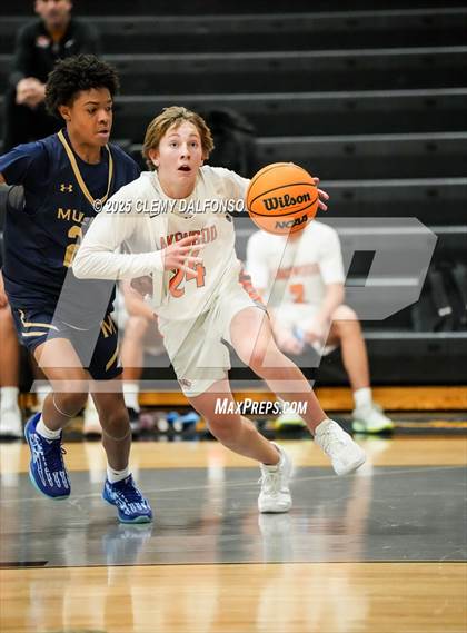 Thumbnail 2 in Mullen @ Lakewood photogallery.