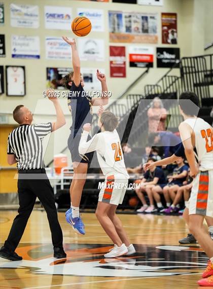 Thumbnail 1 in Mullen @ Lakewood photogallery.