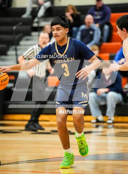 Thumbnail 2 in Mullen @ Lakewood photogallery.