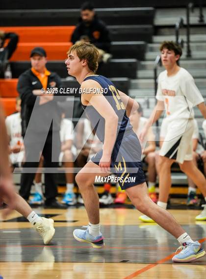 Thumbnail 2 in Mullen @ Lakewood photogallery.