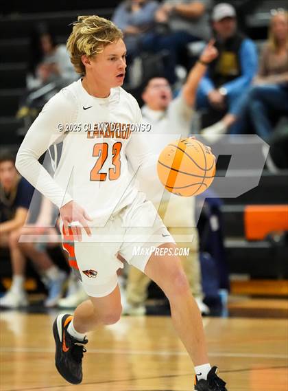 Thumbnail 1 in Mullen @ Lakewood photogallery.