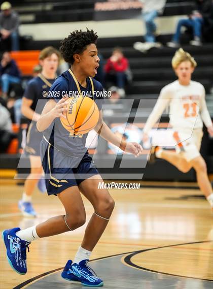 Thumbnail 2 in Mullen @ Lakewood photogallery.