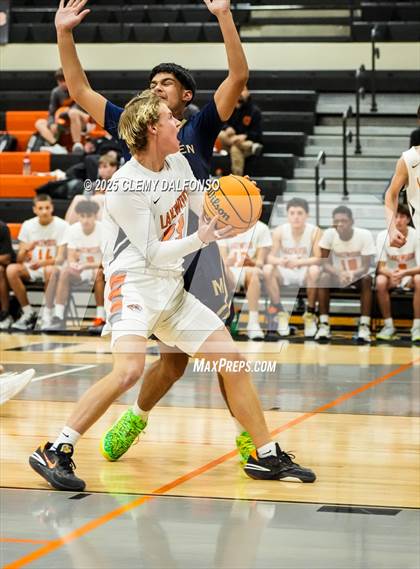 Thumbnail 3 in Mullen @ Lakewood photogallery.