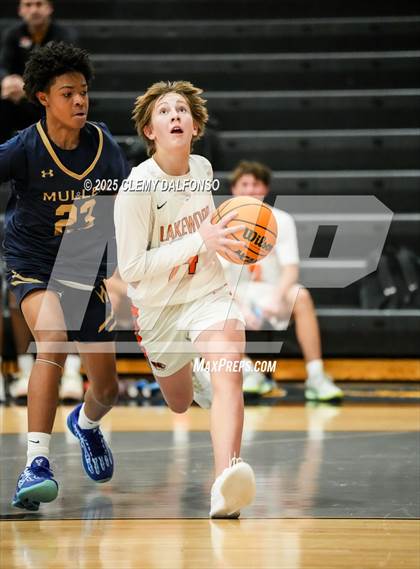 Thumbnail 1 in Mullen @ Lakewood photogallery.