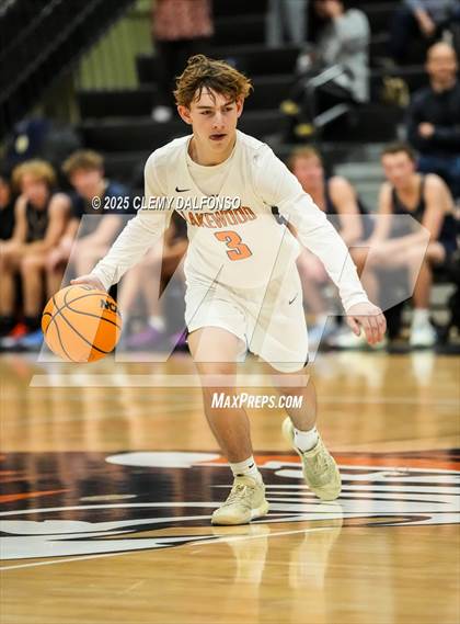 Thumbnail 3 in Mullen @ Lakewood photogallery.