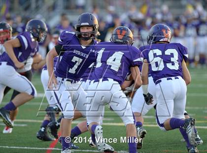 Thumbnail 3 in Sumner vs Shelton photogallery.
