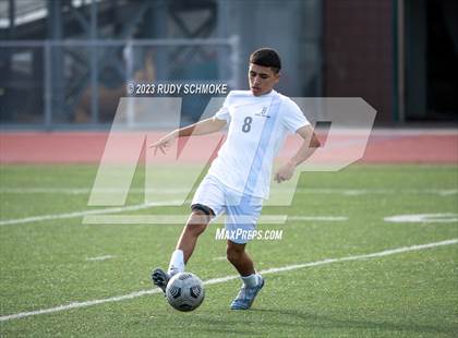 Thumbnail 2 in Oceanside vs. Birmingham (SoCal HS Classic by Nike (Inv.. Final) photogallery.