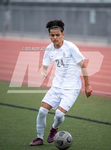 Thumbnail 1 in Oceanside vs. Birmingham (SoCal HS Classic by Nike (Inv.. Final) photogallery.