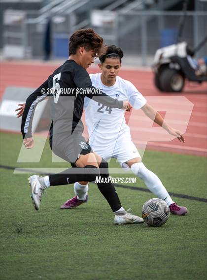Thumbnail 3 in Oceanside vs. Birmingham (SoCal HS Classic by Nike (Inv.. Final) photogallery.