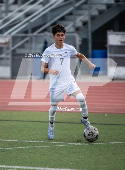 Thumbnail 2 in Oceanside vs. Birmingham (SoCal HS Classic by Nike (Inv.. Final) photogallery.