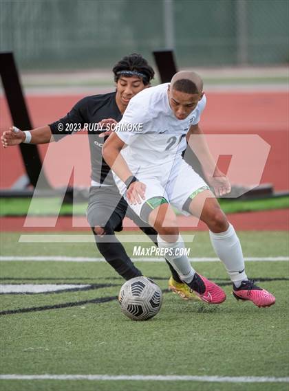 Thumbnail 1 in Oceanside vs. Birmingham (SoCal HS Classic by Nike (Inv.. Final) photogallery.