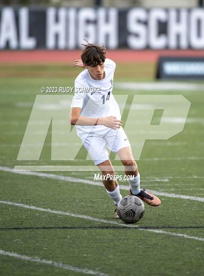 Thumbnail 3 in Oceanside vs. Birmingham (SoCal HS Classic by Nike (Inv.. Final) photogallery.