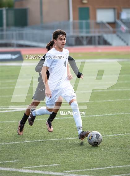 Thumbnail 1 in Oceanside vs. Birmingham (SoCal HS Classic by Nike (Inv.. Final) photogallery.