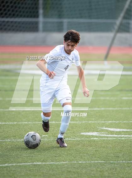 Thumbnail 3 in Oceanside vs. Birmingham (SoCal HS Classic by Nike (Inv.. Final) photogallery.