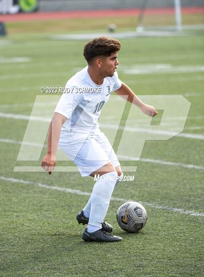 Thumbnail 3 in Oceanside vs. Birmingham (SoCal HS Classic by Nike (Inv.. Final) photogallery.