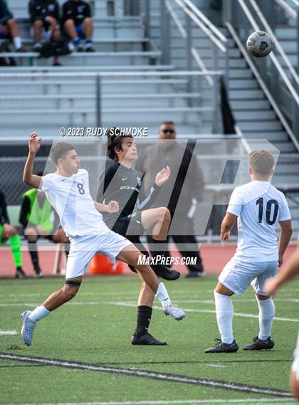 Thumbnail 2 in Oceanside vs. Birmingham (SoCal HS Classic by Nike (Inv.. Final) photogallery.