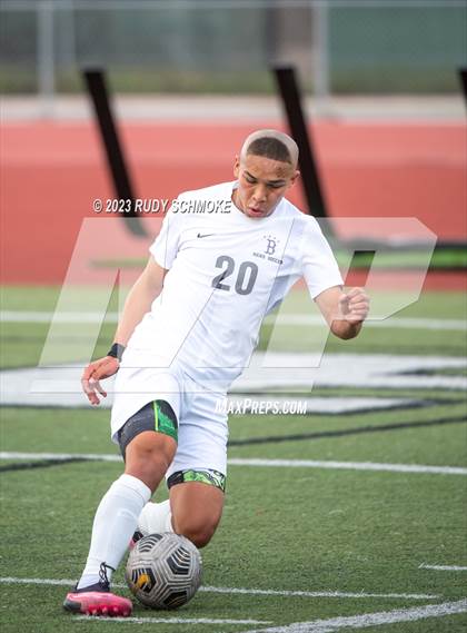Thumbnail 3 in Oceanside vs. Birmingham (SoCal HS Classic by Nike (Inv.. Final) photogallery.