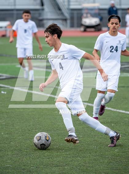 Thumbnail 3 in Oceanside vs. Birmingham (SoCal HS Classic by Nike (Inv.. Final) photogallery.