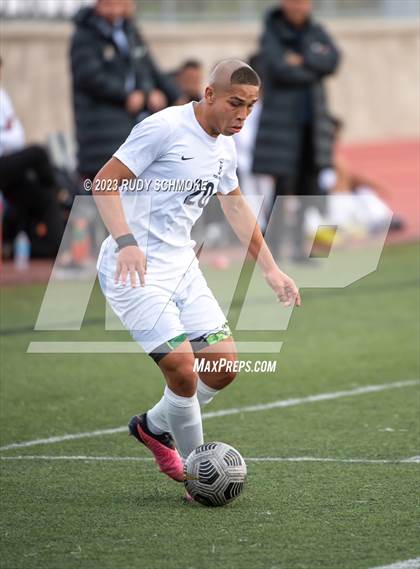 Thumbnail 1 in Oceanside vs. Birmingham (SoCal HS Classic by Nike (Inv.. Final) photogallery.