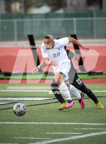 Thumbnail 2 in Oceanside vs. Birmingham (SoCal HS Classic by Nike (Inv.. Final) photogallery.