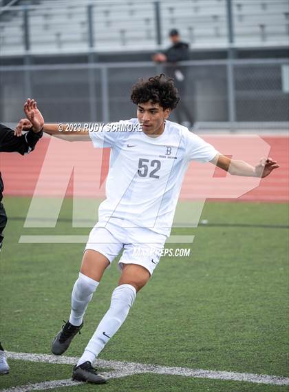 Thumbnail 2 in Oceanside vs. Birmingham (SoCal HS Classic by Nike (Inv.. Final) photogallery.