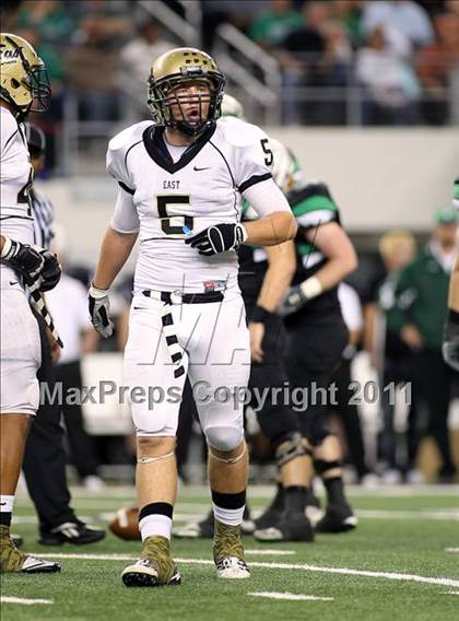 Thumbnail 1 in Carroll vs. Plano East (5A Division 1 Region 1 Bi-District) photogallery.
