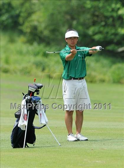 Thumbnail 1 in NCHSAA State 4A Boys Golf Championships (Day 2) photogallery.